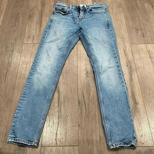 Pull & Bear Straight Fit Mid Rise  Light washed Jeans- W29L27